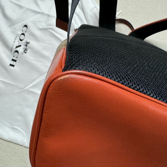 Coach x Peanuts Snoopy Christmas Logo Brown Backpack - Picture 10 of 12